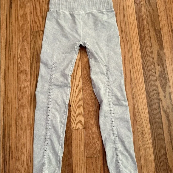 Free People High-Rise 7/8 Length Good Karma Leggings - Picture 3 of 7